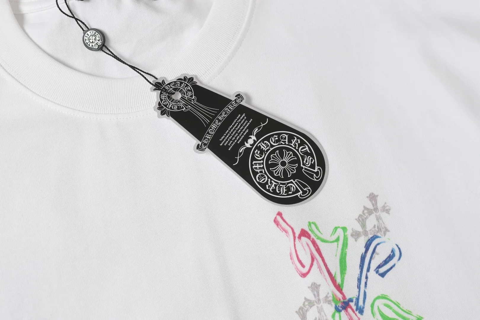 P160 Chrome Hearts* are made of 300g double yarn fabric, 1*1 Solona rib, imported digital white ink direct injection + foaming, a perfect blend of fashion and science, a feast of precision and color, high-definition color details, green and environmentally friendly concepts, loose fit, same style for men and women. Color: Black White Size: XS S M L